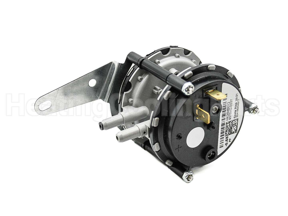 HK06MB012 Carrier Pressure Switch