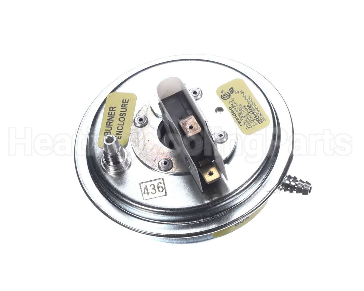 HK06NB065 Carrier Pressure Switch Spst Cls .8"Wc