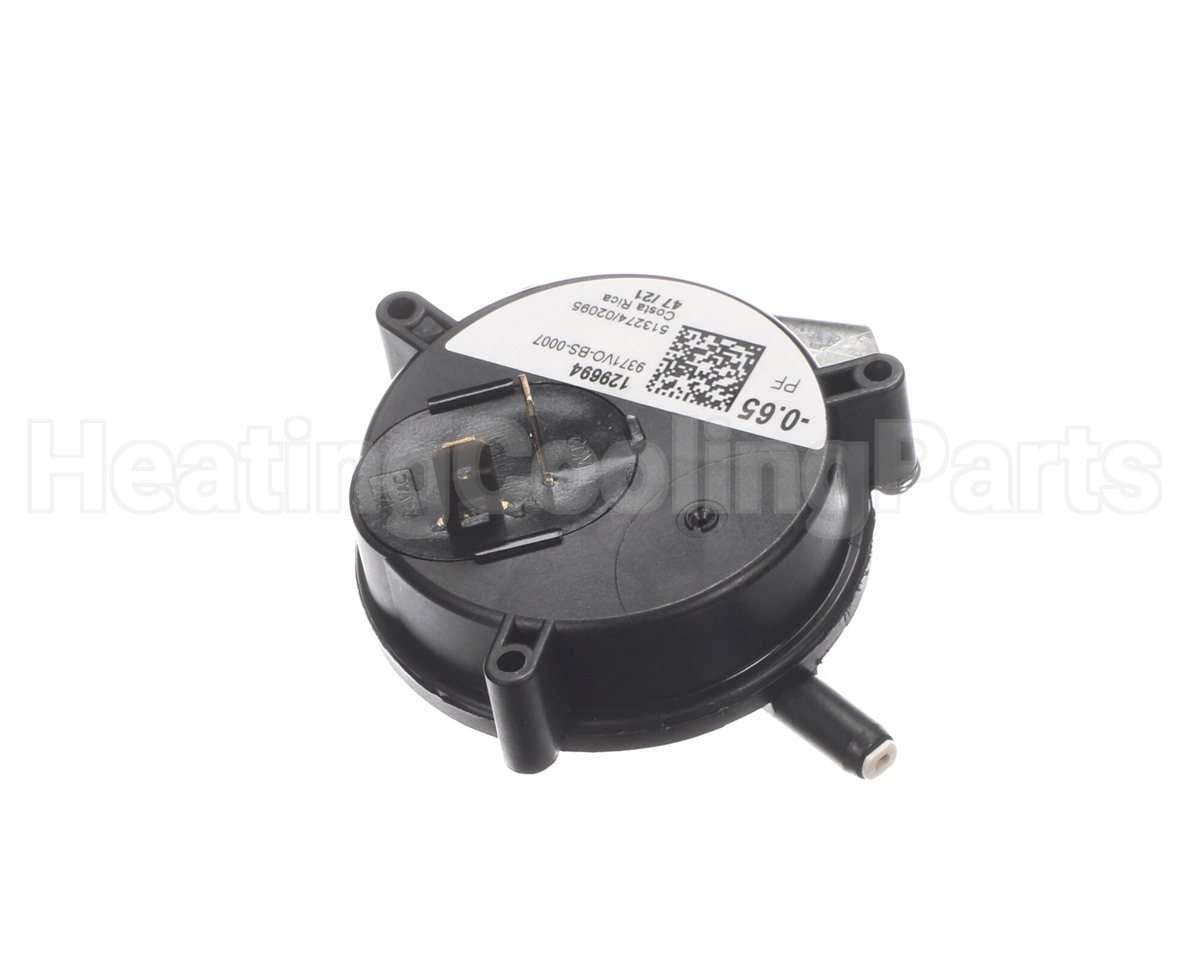 S1-024-35311-000 York -0.65"Wc Spst Pressure Switch