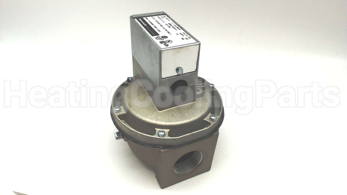 V88A1626 Honeywell 1 1/4" Gas Valve 24V 1/2# Max