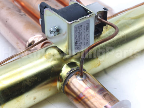 0151R00201 Amana-Goodman Reversing Valve W/Coil