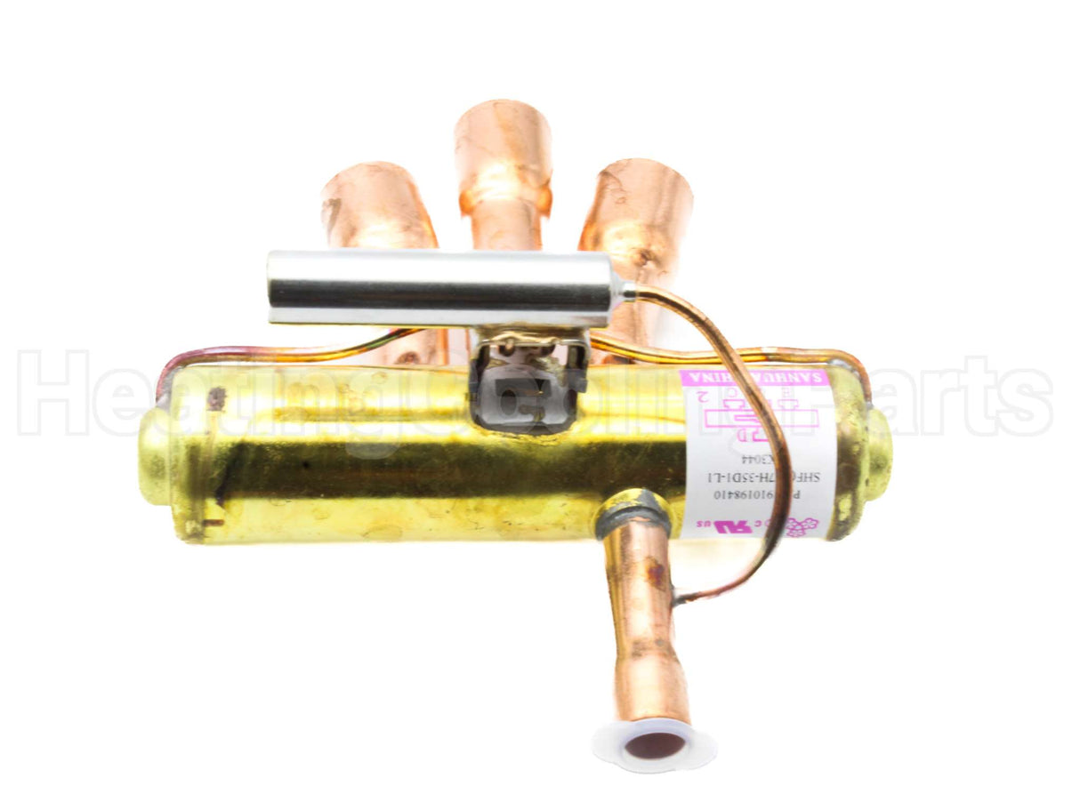 910198410 Daikin-Mcquay 3/8"X5/8" 2Ton Reversin Valve