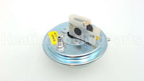 HK06NB065 Carrier Pressure Switch Spst Cls .8"Wc