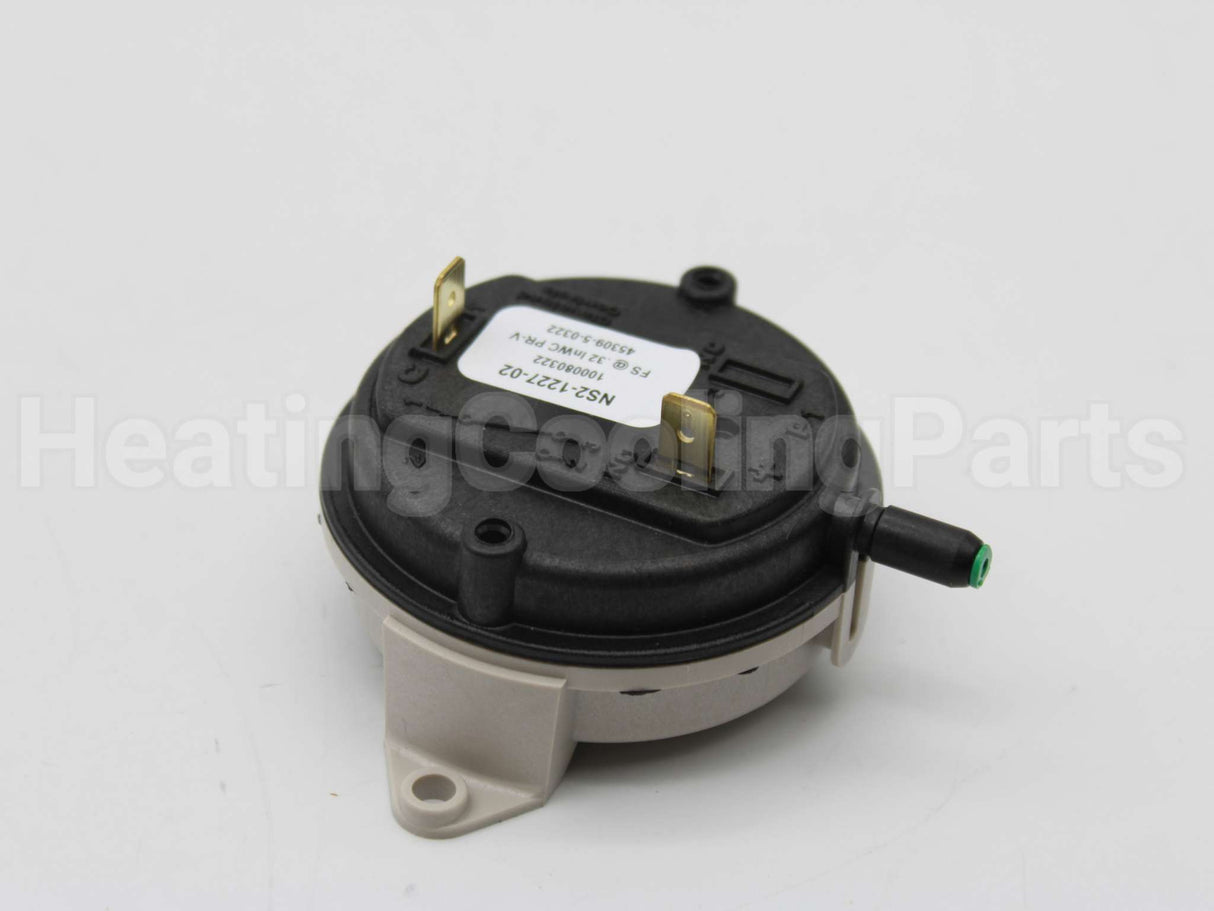 NS2-1227-02 Cleveland Controls Pressure Switch