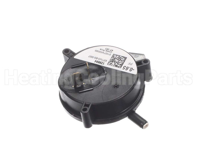 S1-024-35311-000 York -0.65"Wc Spst Pressure Switch
